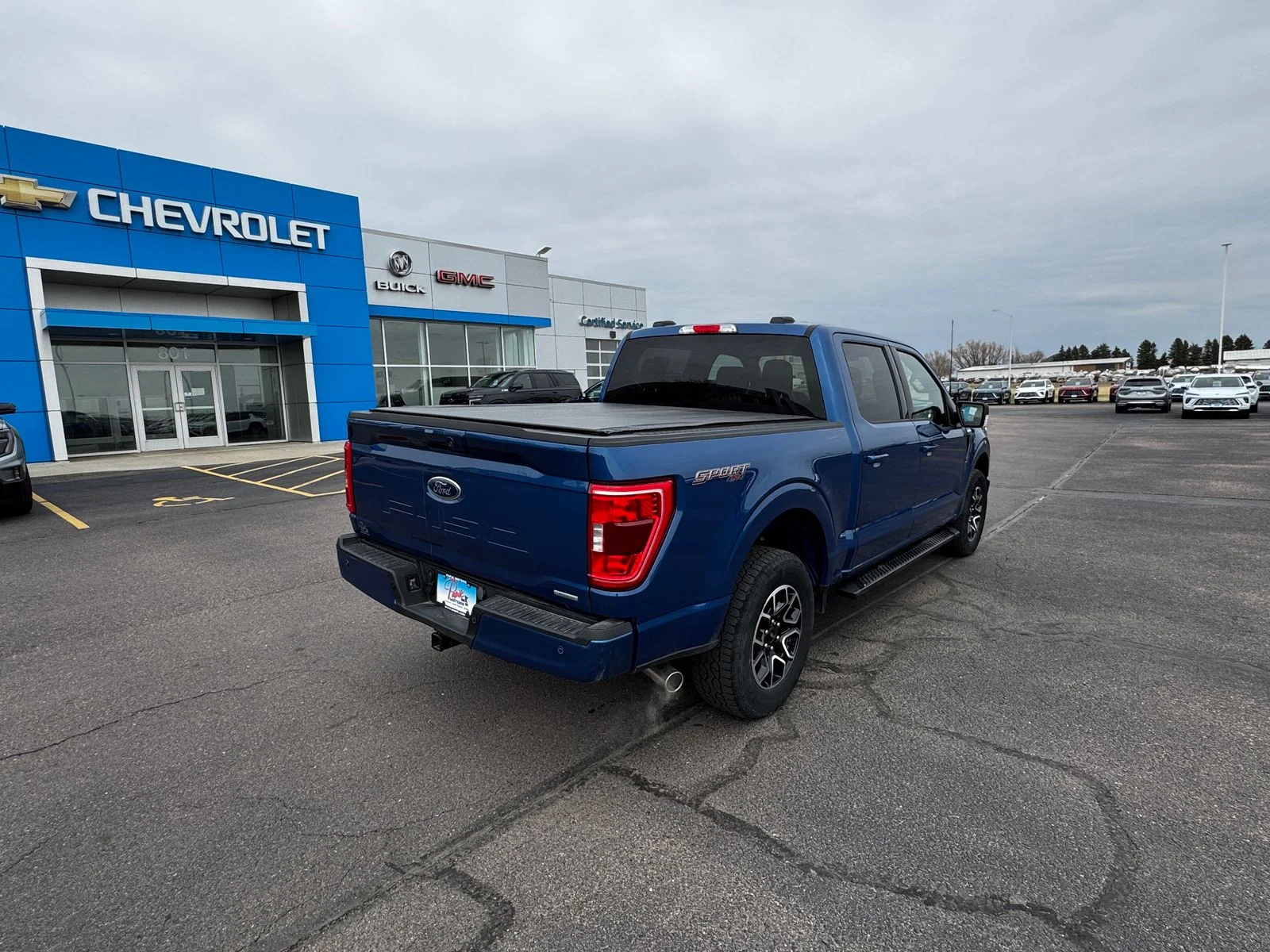 Used 2023 Blue Metallic Ford XLT image 12