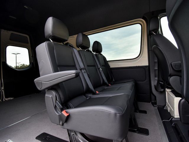 New 2026 Pebble Gray Mercedes-Benz Crew 144 WB image 27