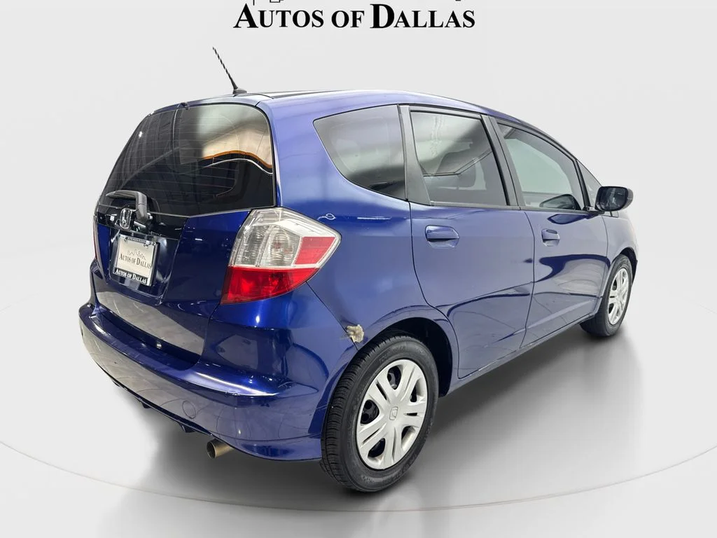 Used 2011  Honda Base image 6