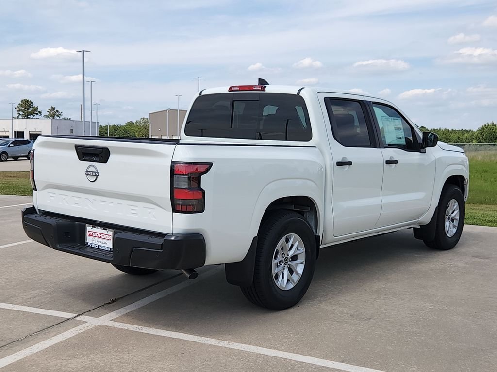 New 2026 Glacier White Nissan S image 5