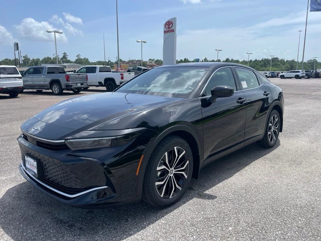 New 2026 Black Toyota XLE image 3