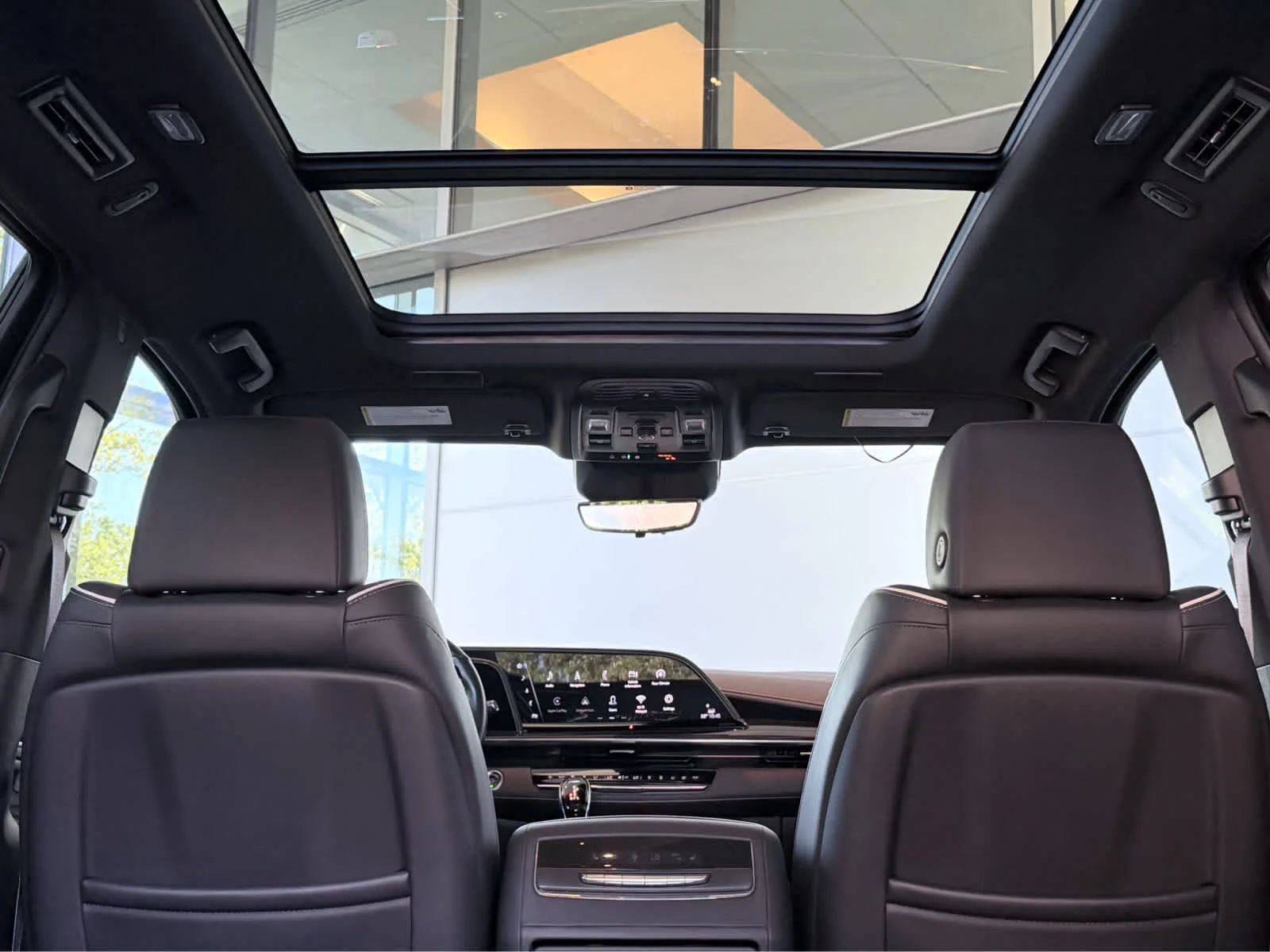 Used 2021 SATIN STEEL METALLIC Cadillac Sport image 29