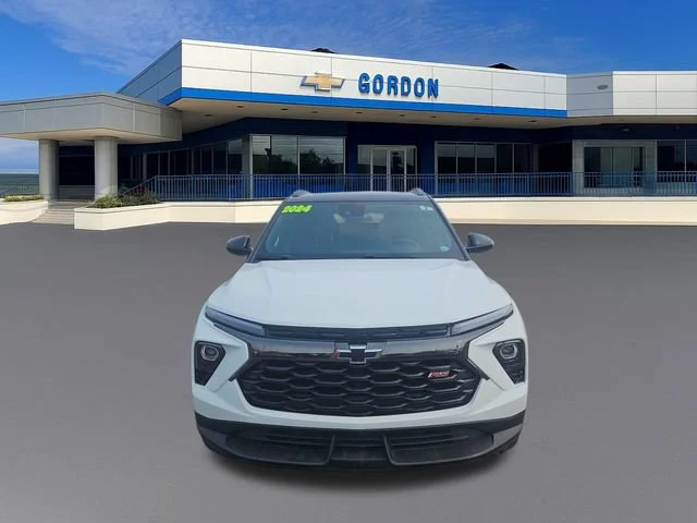 Used 2024 Summit White Chevrolet RS image 9
