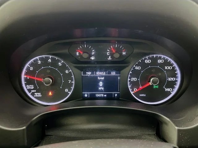 Used 2018 Black GMC SLE image 14