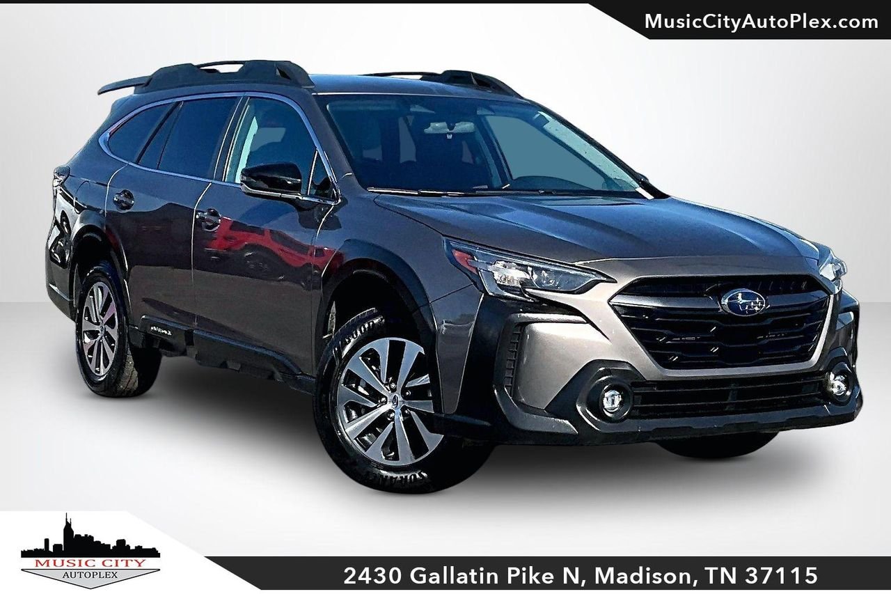 2024 Subaru Outback Premium's photo