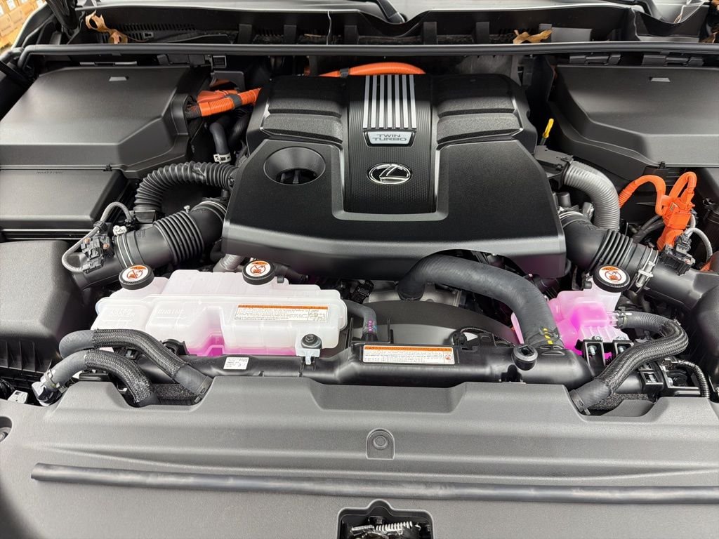 2025 Lexus LX 700h Luxury - Photo 22