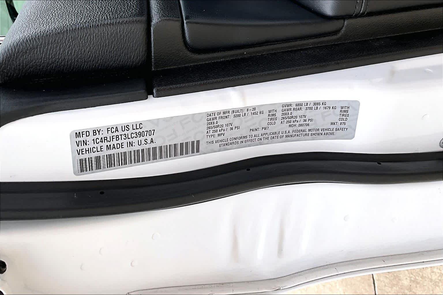 Used 2020 Bright White Clearcoat Jeep Limited X image 35