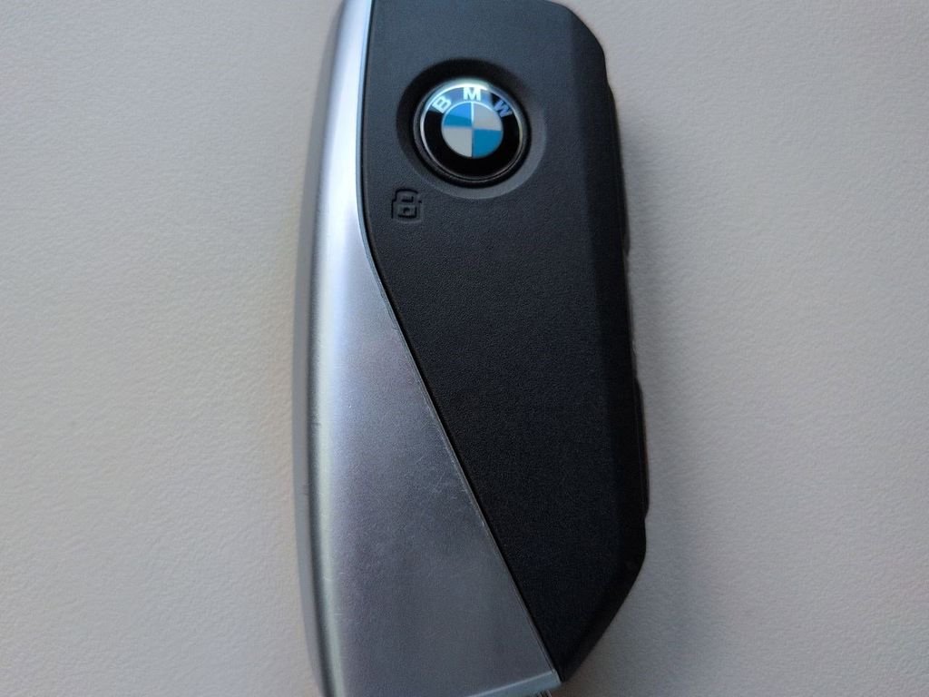 2025 BMW X3 30 - Photo 29