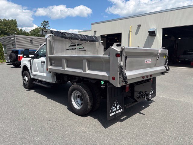 2026 Ford F-350 Super Duty Chassis Cab XL - Photo 21