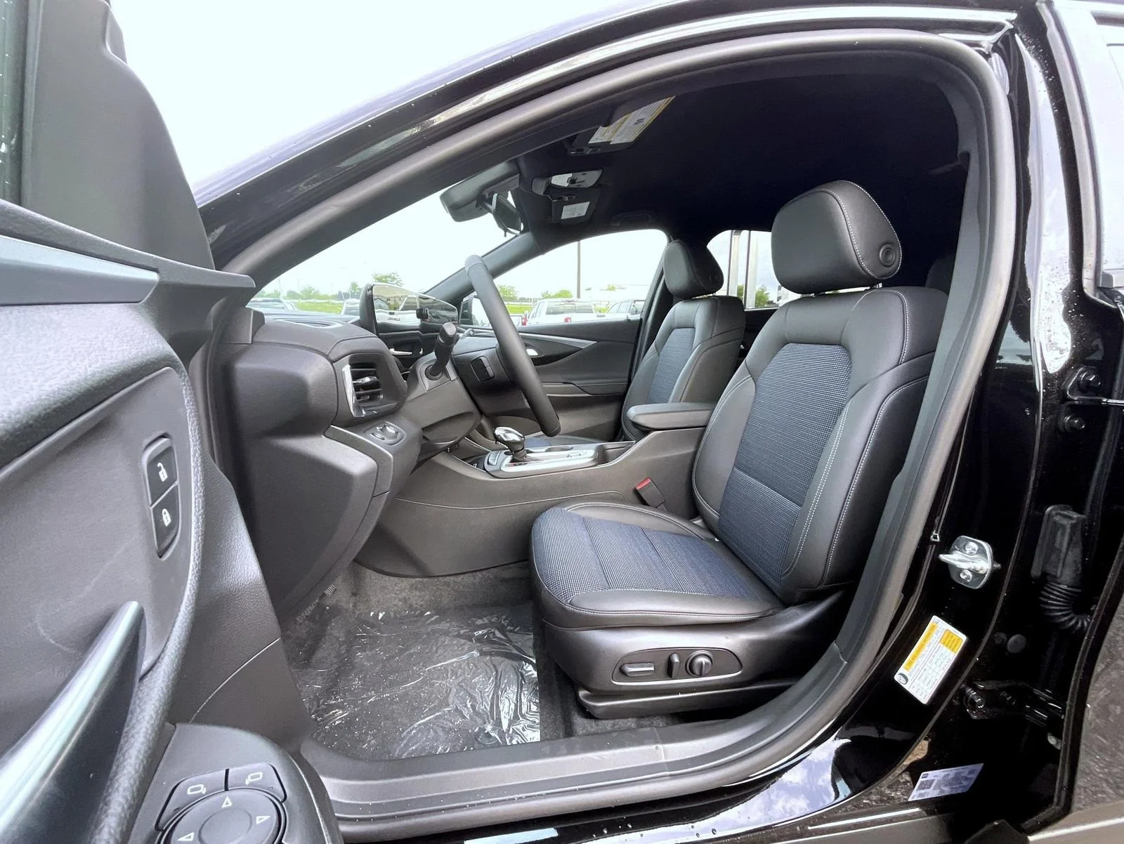 New 2026 Ebony Twilight Metallic Buick Preferred image 10