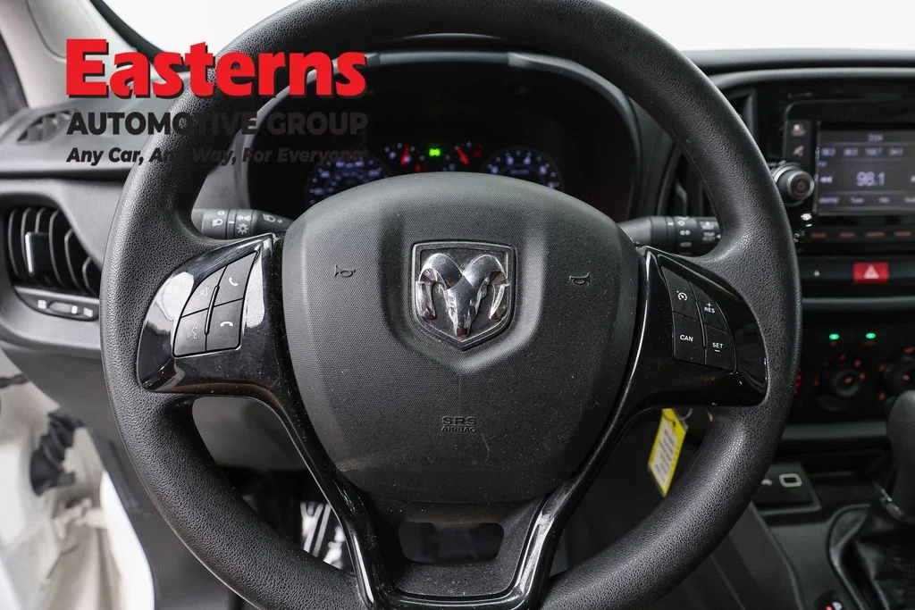 Used 2022 White Ram Base image 10