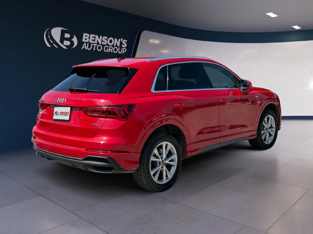 Used 2025  Audi Premium image 5