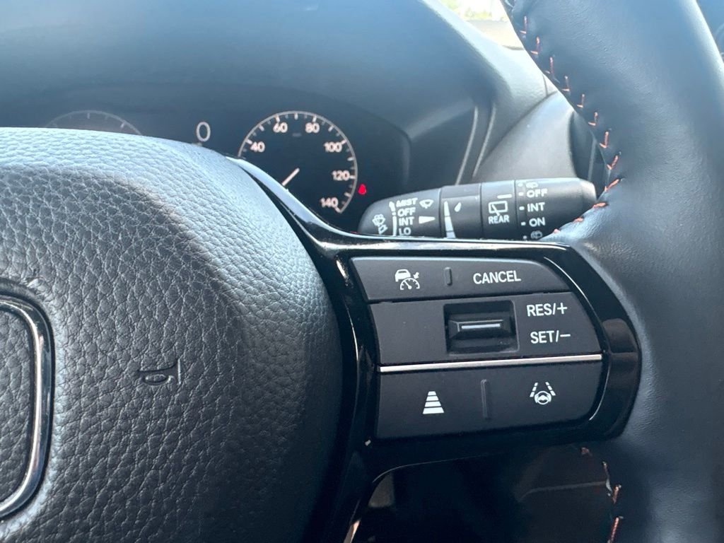Used 2025 Platinum White Pearl Honda Sport image 14