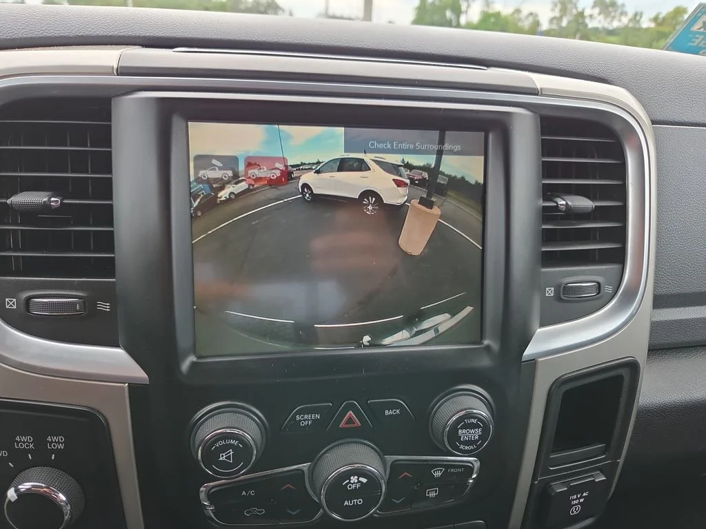 Used 2016 Silver Ram Big Horn image 19