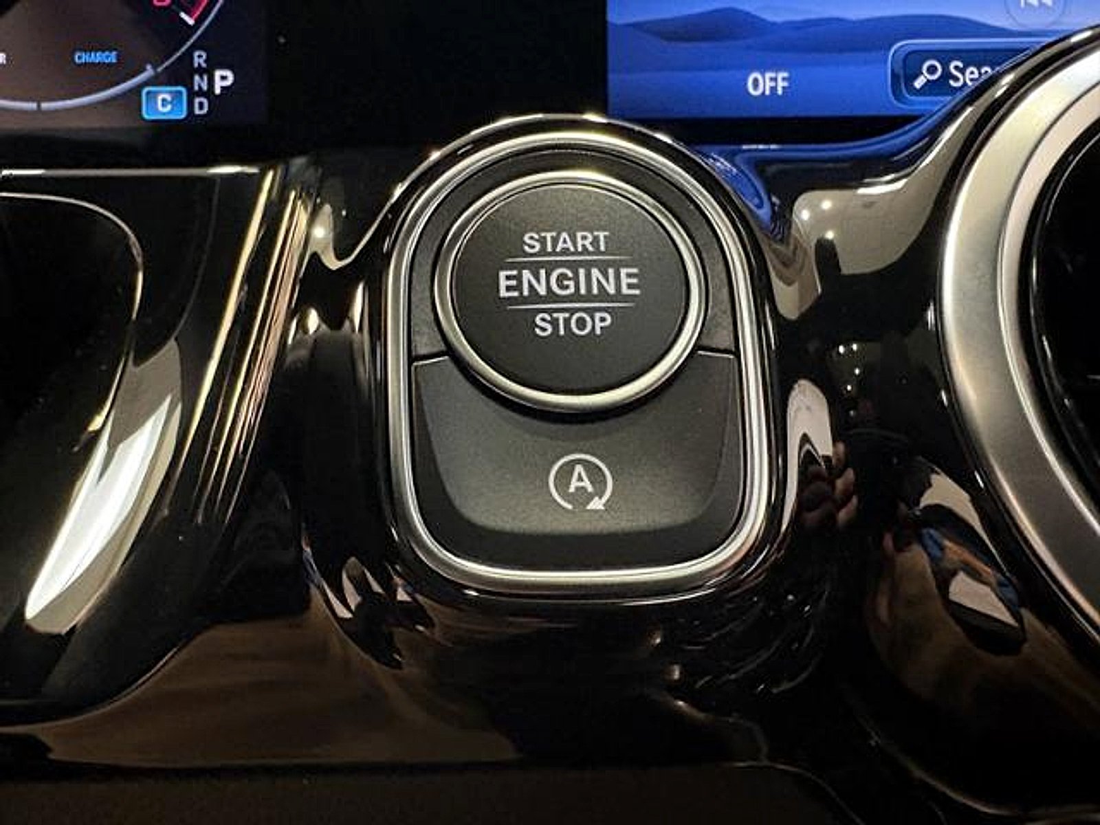 New 2026 Mountain Grey Metallic Mercedes-Benz 4MATIC® image 46