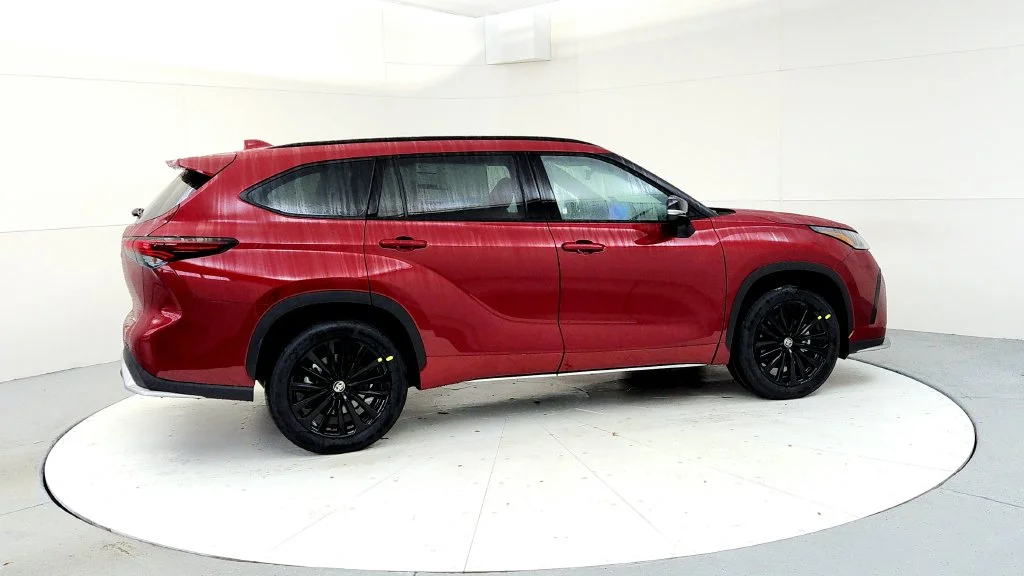 New 2026 Ruby Flare Pearl Toyota XSE image 6