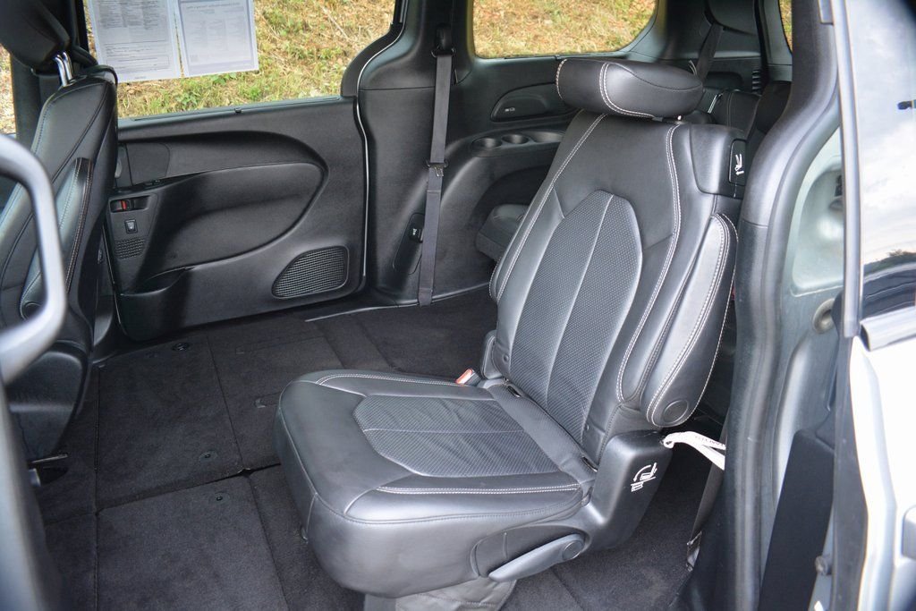 2019 Chrysler Pacifica Touring L Plus - Photo 20