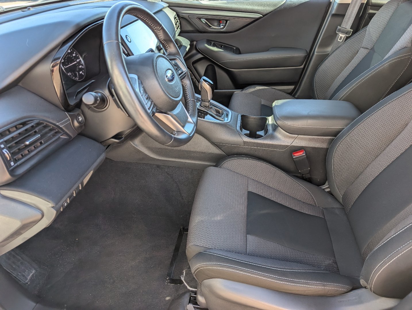 Used 2024 Crystal White Pearl Subaru Premium image 10