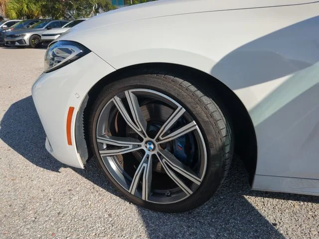 Used 2021 White BMW M440i xDrive image 32