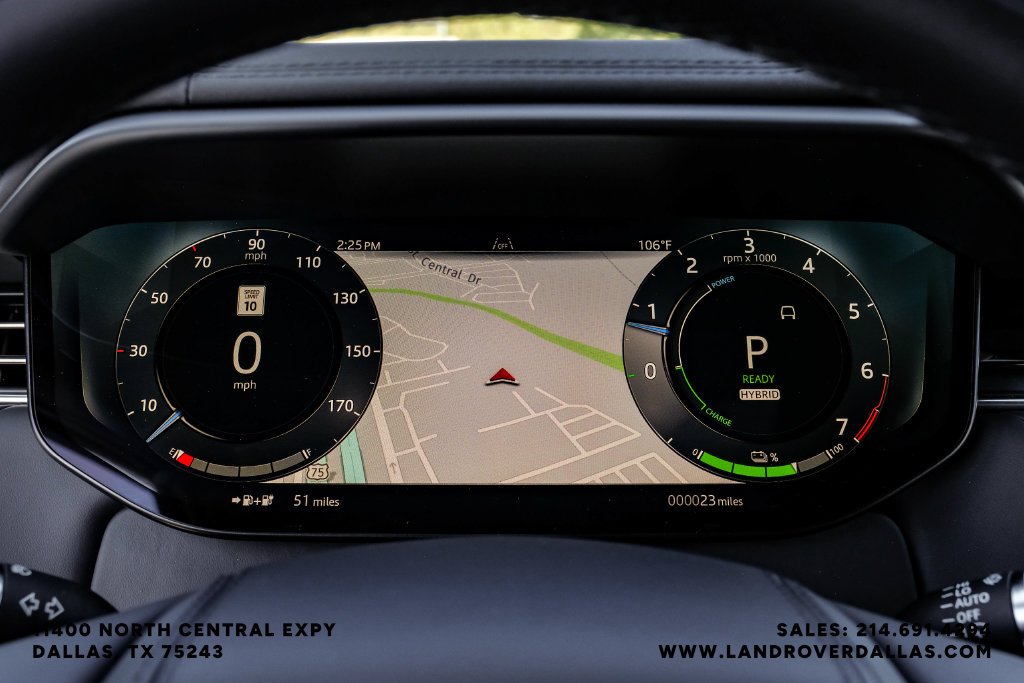New 2026 Fuji White Land Rover Dynamic SE image 16