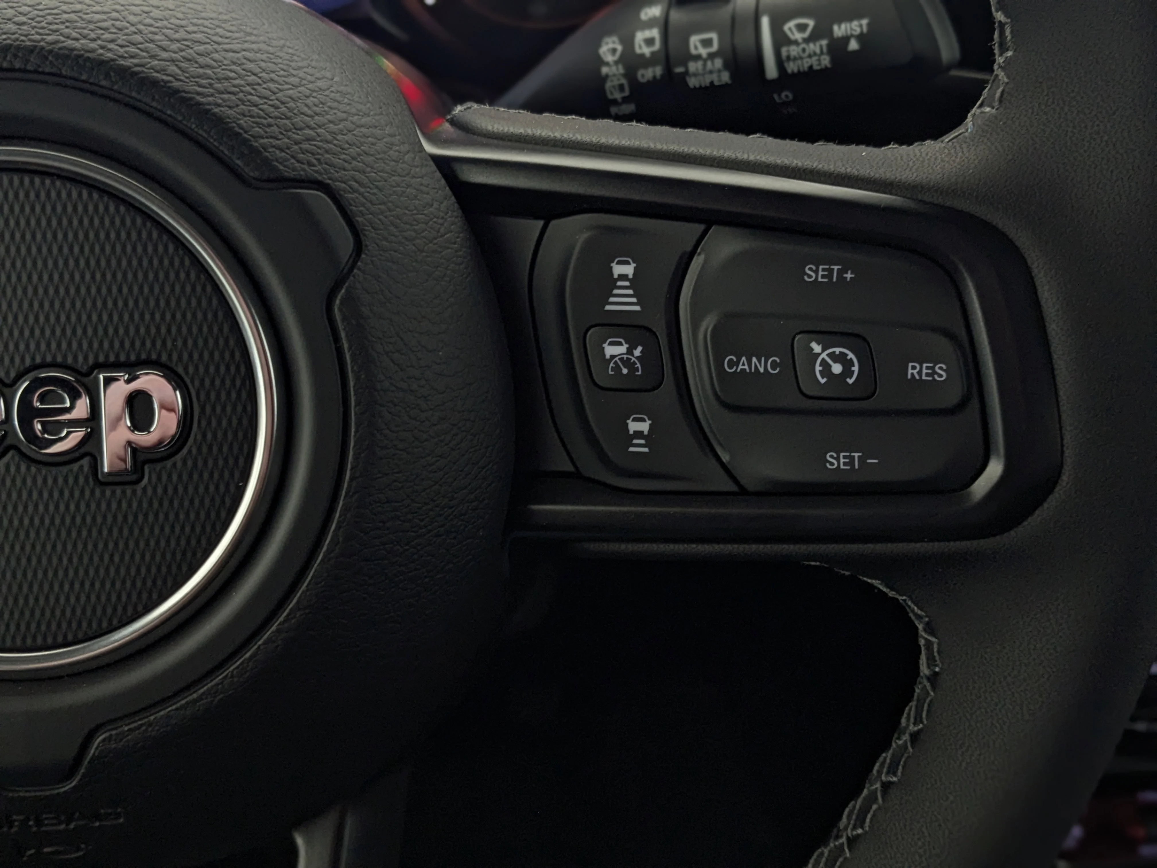 New 2026 Black Jeep Rubicon - - Nappa Leather - Convenience Grp - Safety Grp - 3?Piece Hardtop & More image 17