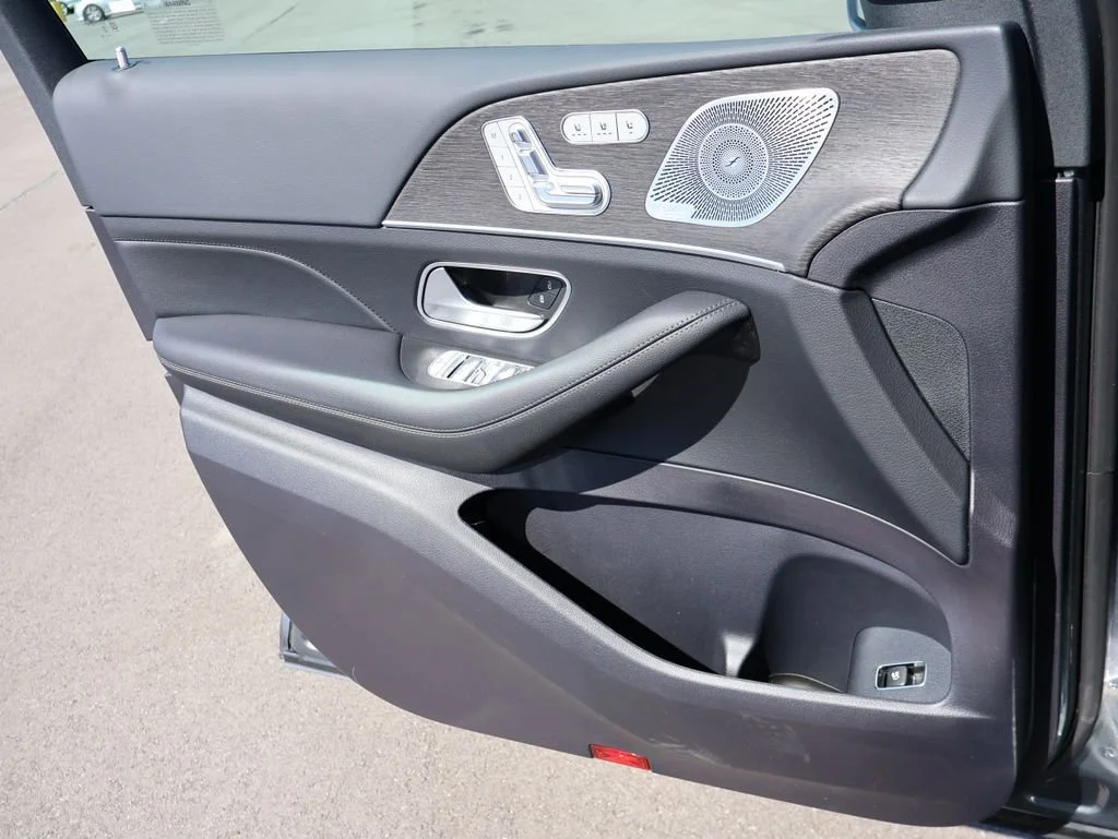 New 2026 Selenite Grey Metallic Mercedes-Benz GLE 350 image 76