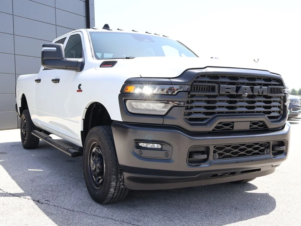 New 2026 Bright White Clearcoat RAM Tradesman image 6