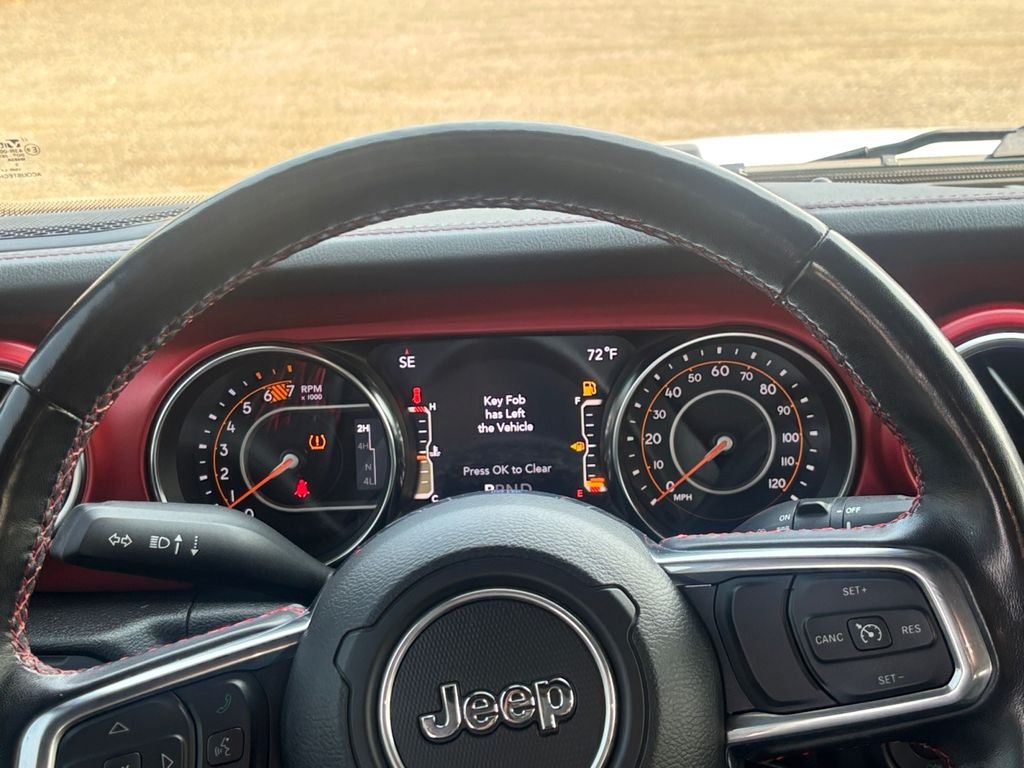 Used 2023 White Jeep Rubicon image 16