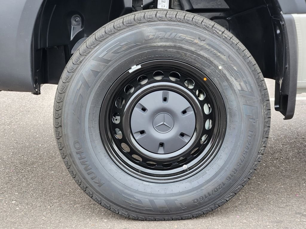 New 2026 Stone Grey Mercedes-Benz CARGO image 20