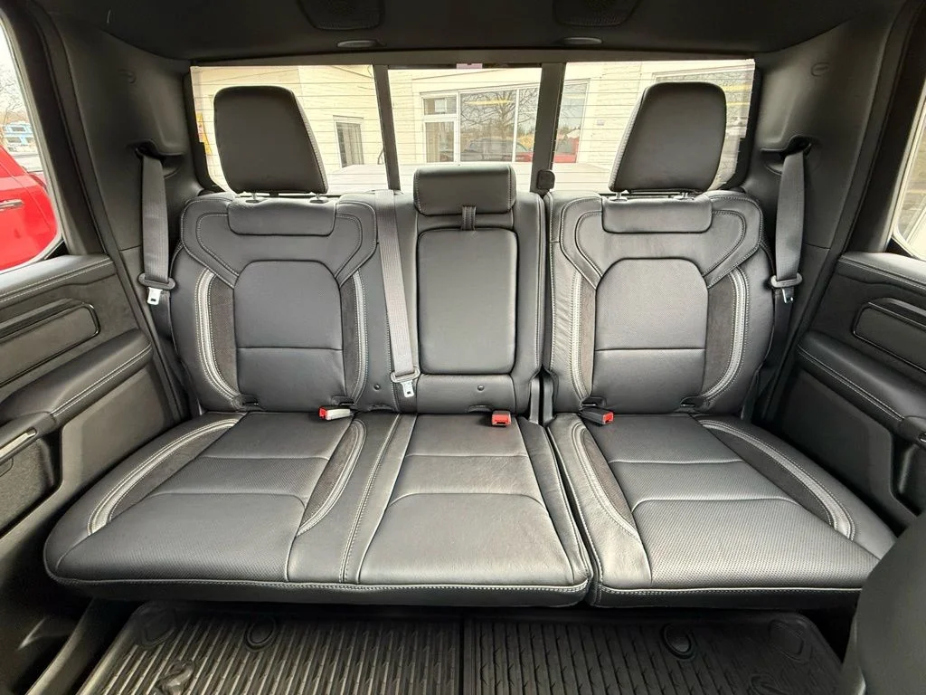 New 2026 Diamond Black Crystal Pearl-Coat Exterior Paint RAM RHO image 28
