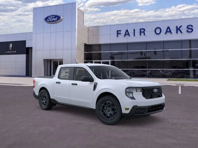 New 2026 Space White Metallic Ford XLT image 7