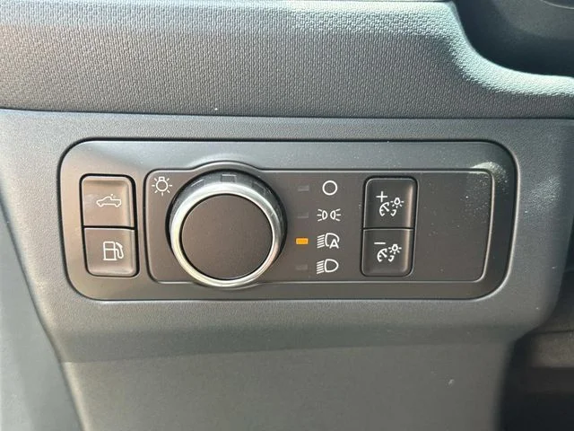 Used 2024 Black Ford XLT image 37