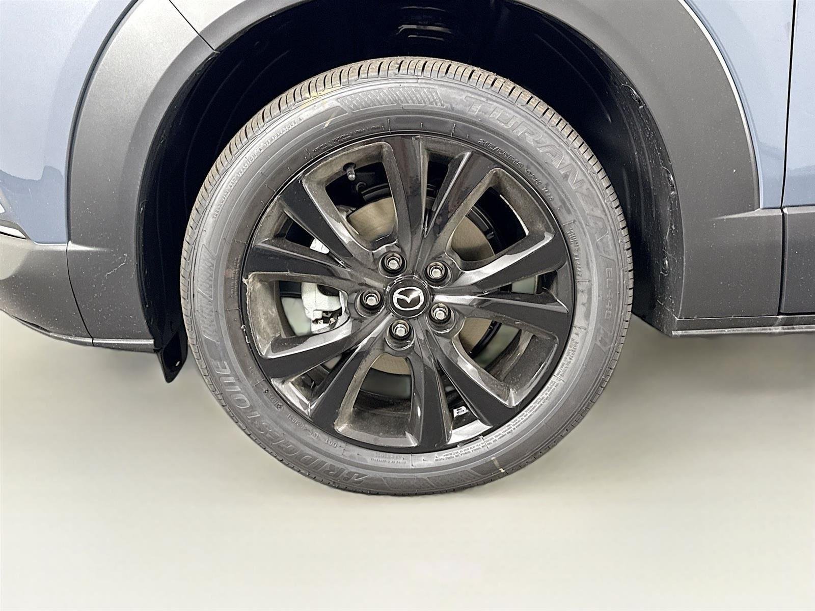 2025 Mazda CX-30 Carbon Edition - Photo 12