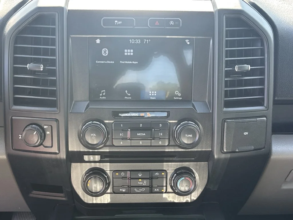Used 2018 Black Ford XL image 28