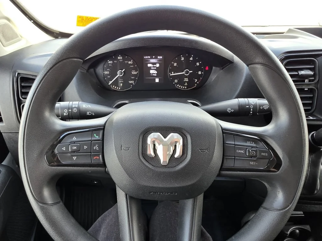 Used 2023 White Ram  image 29