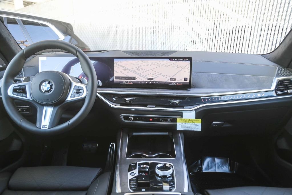 Used 2026 Tanzanite Blue II Metallic BMW xDrive40i image 9
