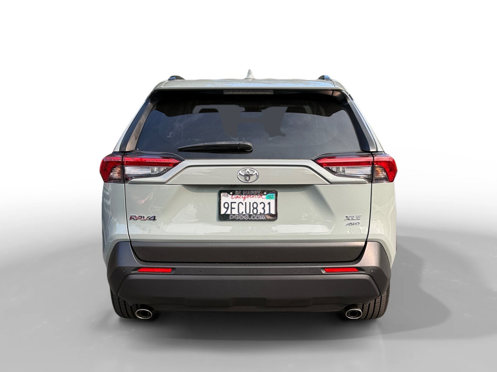 Used 2023 Lunar Toyota XLE Premium image 4