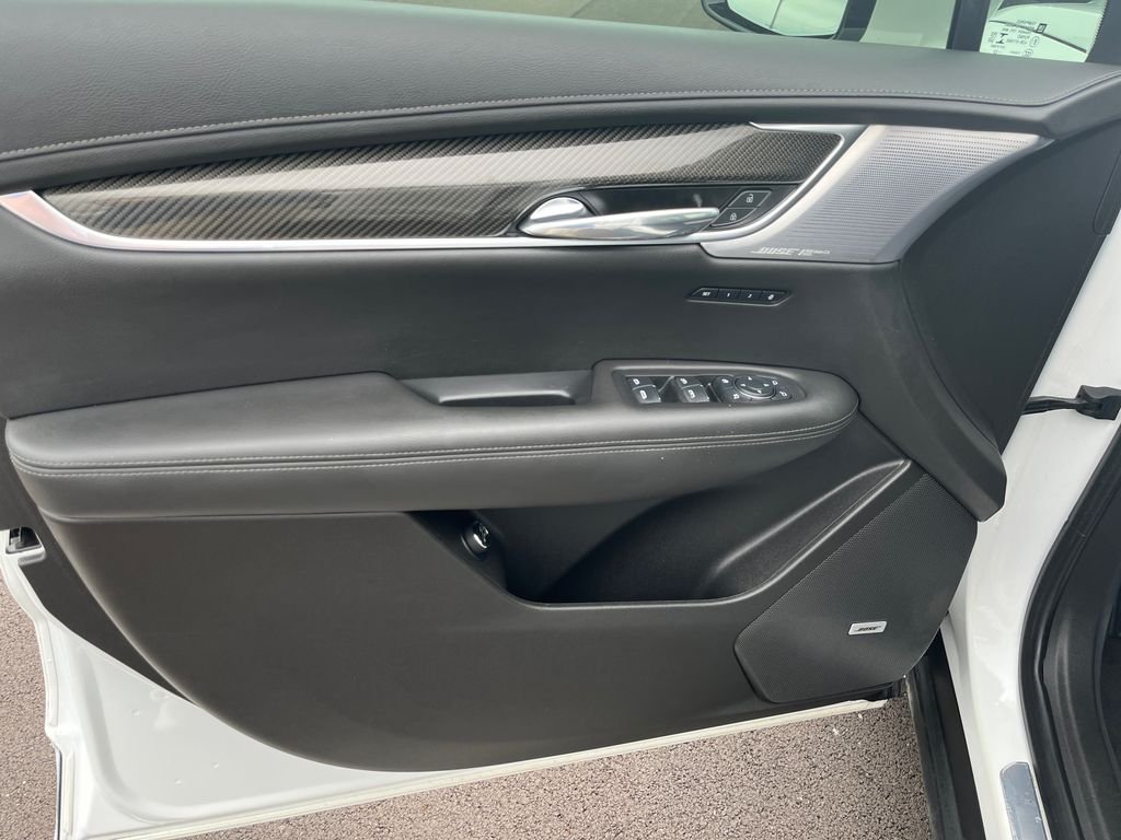 Used 2023 White Cadillac Sport image 10