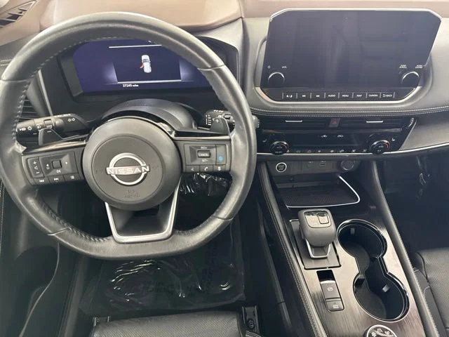 Certified Used 2022 Silver Nissan Platinum image 22