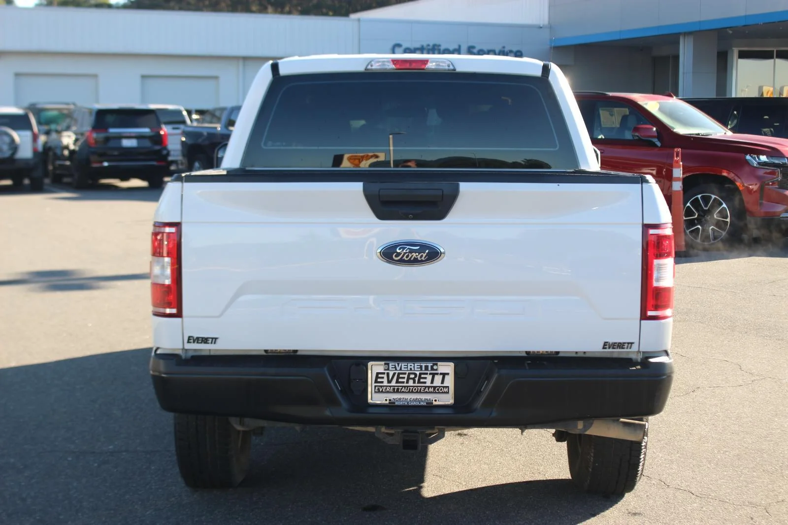 Used 2020 White Ford XL image 6