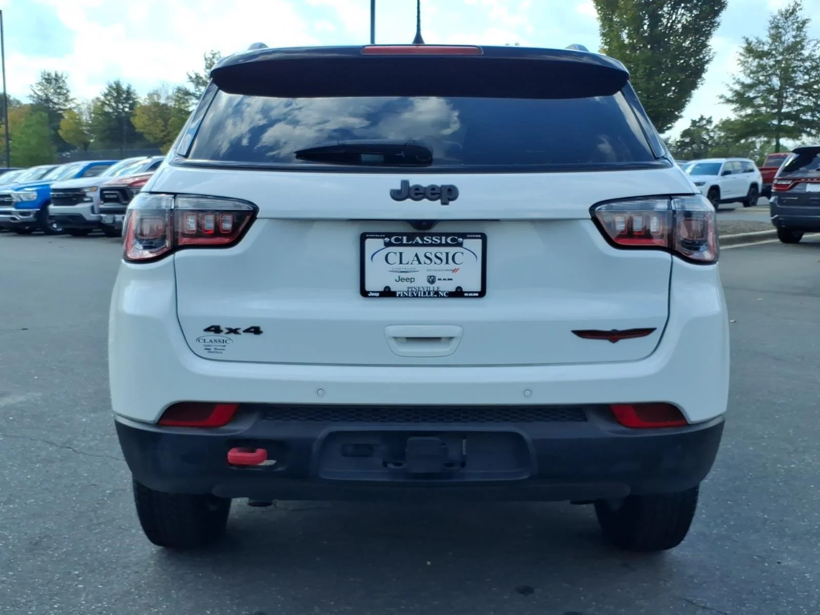 Used 2023 Bright White Clearcoat Jeep Trailhawk image 18