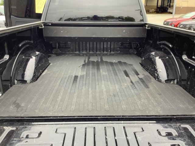 Used 2022 Black Metallic Ford XLT image 12