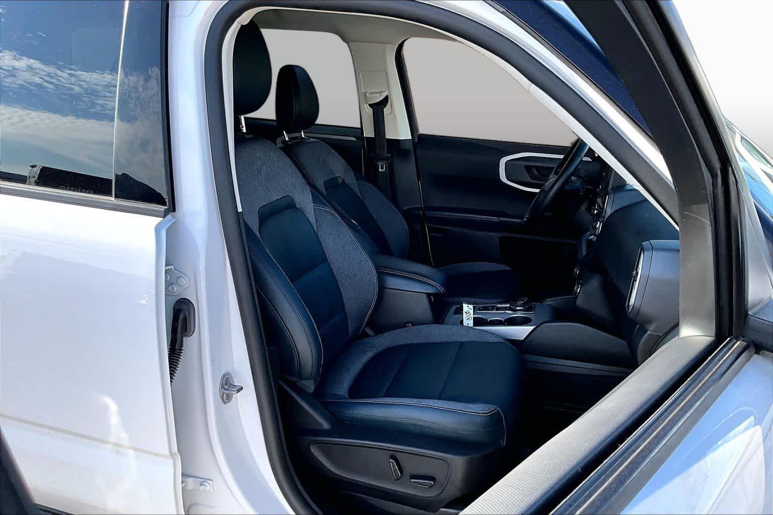 Certified Used 2022 Oxford White Ford Outer Banks image 11