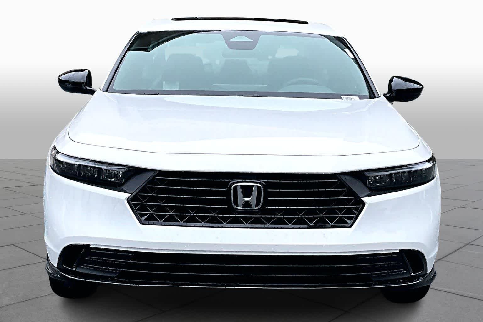 New 2026 Platinum White Pearl Honda Sport-L Hybrid image 3