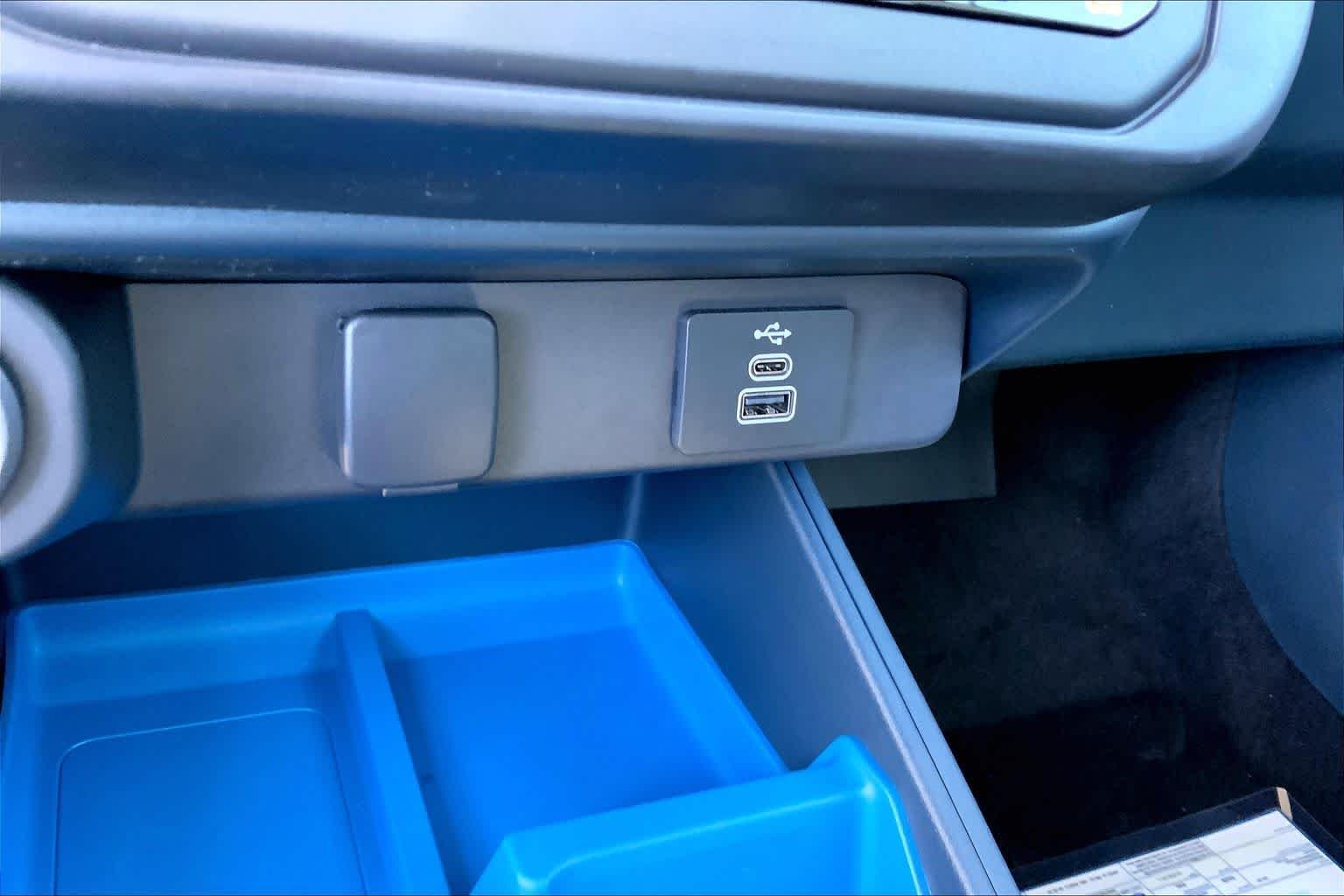 2025 Ford Maverick XLT - Photo 17