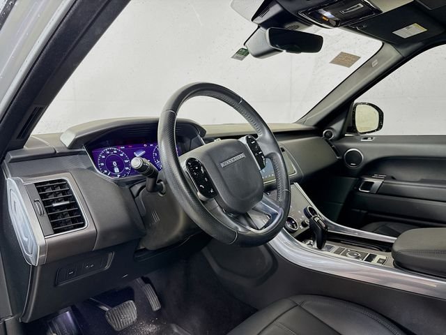 Used 2021 Silver Land Rover SE image 9
