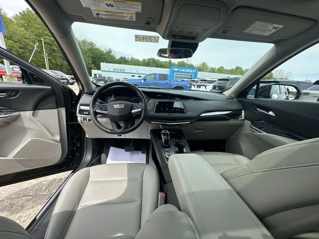 Used 2021 Red Cadillac Luxury image 24