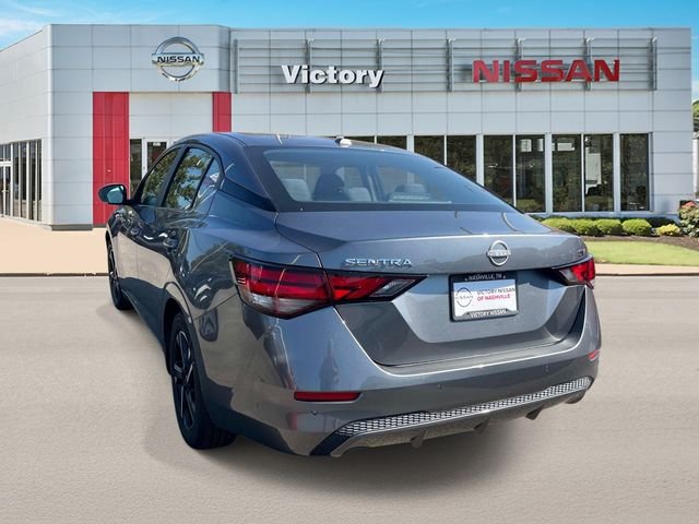 Used 2024 Gray Nissan SV image 5