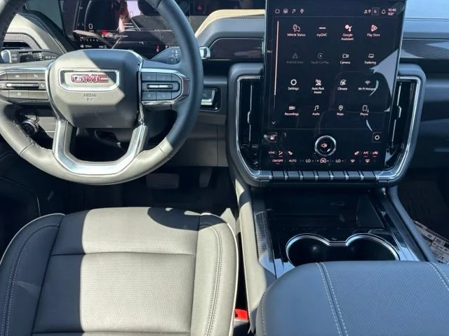 New 2026 Onyx Black GMC Elevation image 19
