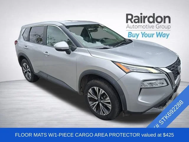 Used 2022 Brilliant Silver Metallic Nissan SV image 2